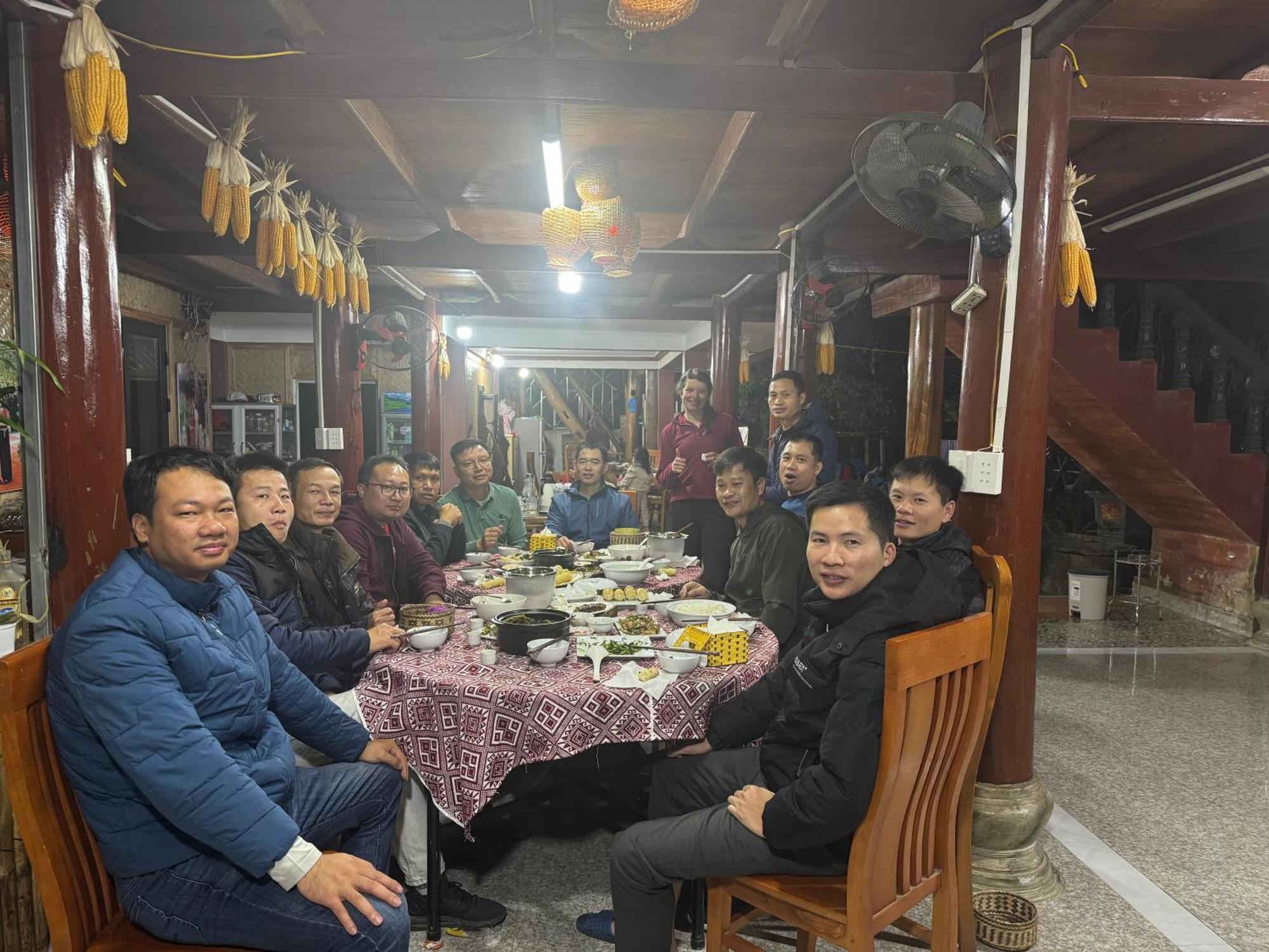 Minh Ngoc Homestay Dien Bien Phu Ban Hin Lom Exterior foto
